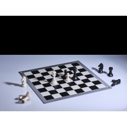 Louis Vuitton 1943 Jeux d'Echecs, Chess Game — Advertisement